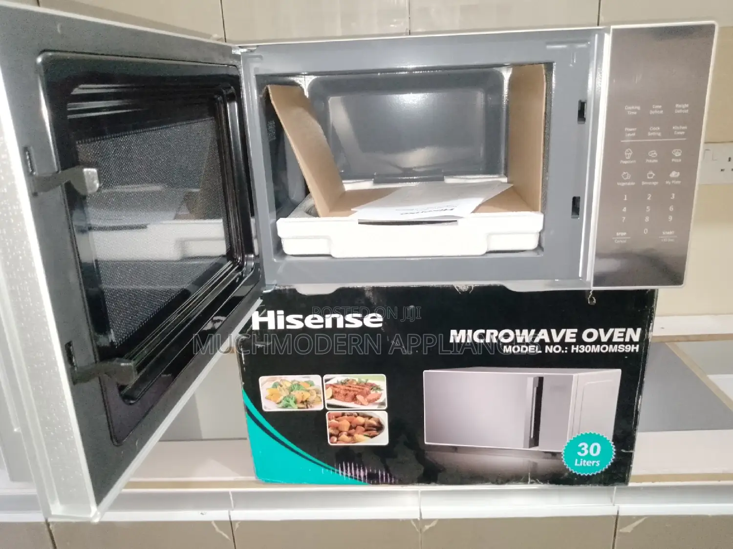 Hisense Digital Microwave 30L