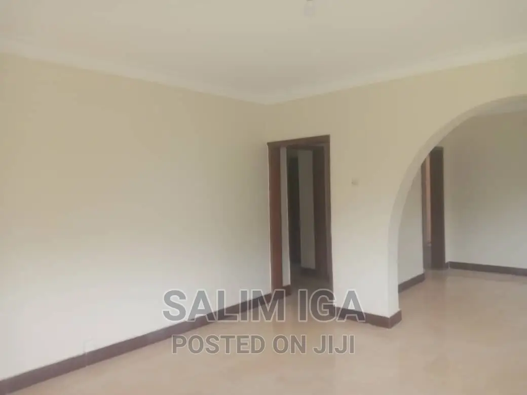 3bdrm Bungalow in Kololo Property, Central Division for rent