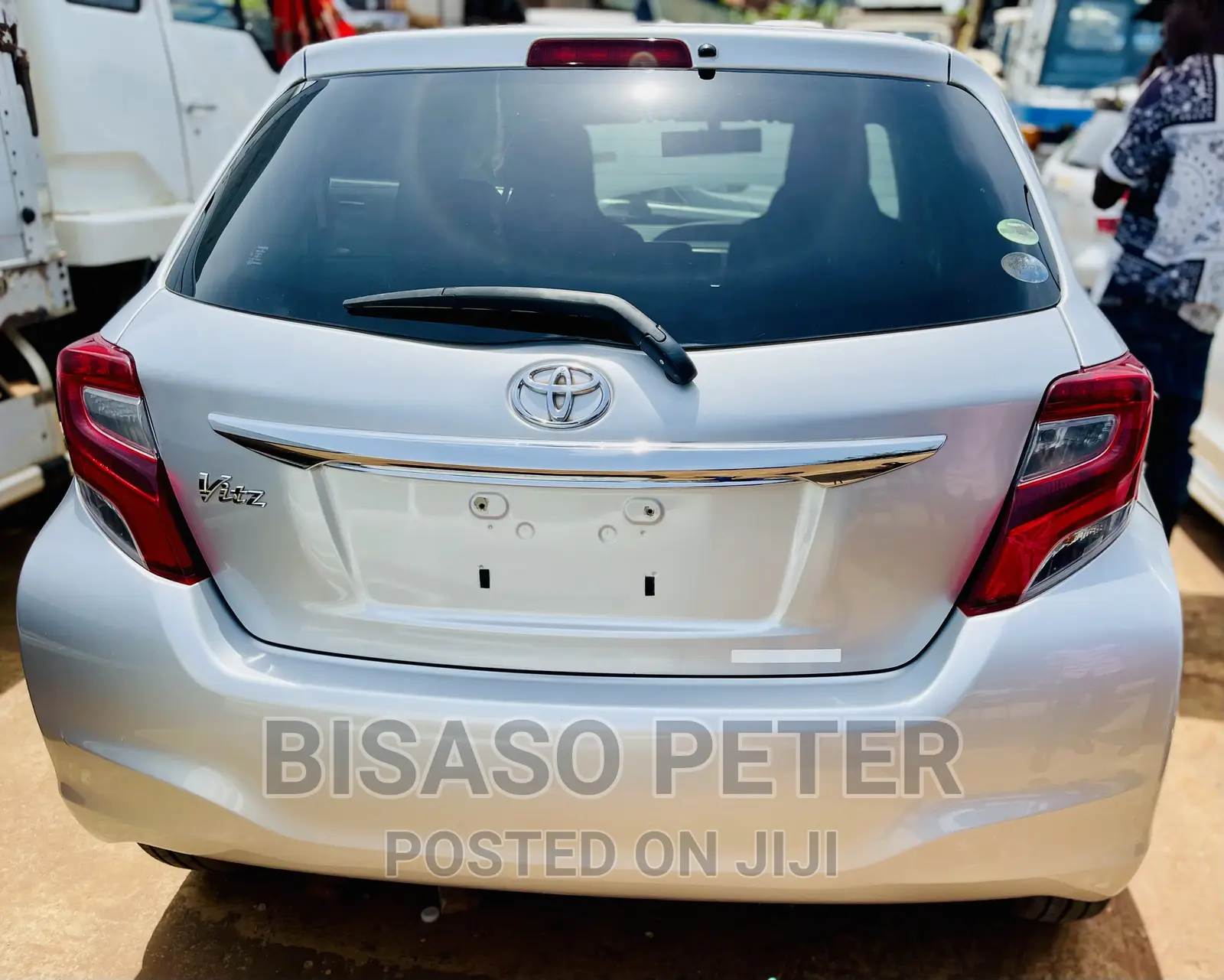 Toyota Vitz 1.3 AWD 5dr 2014 Silver
