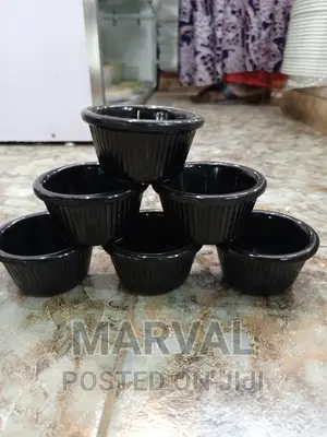 6pcs of Black Porcelain Bowel
