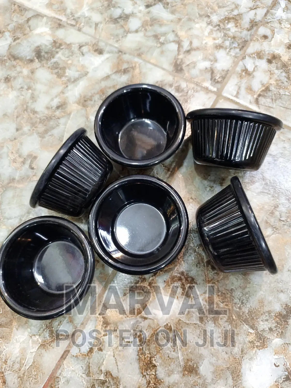 6pcs of Black Porcelain Bowel