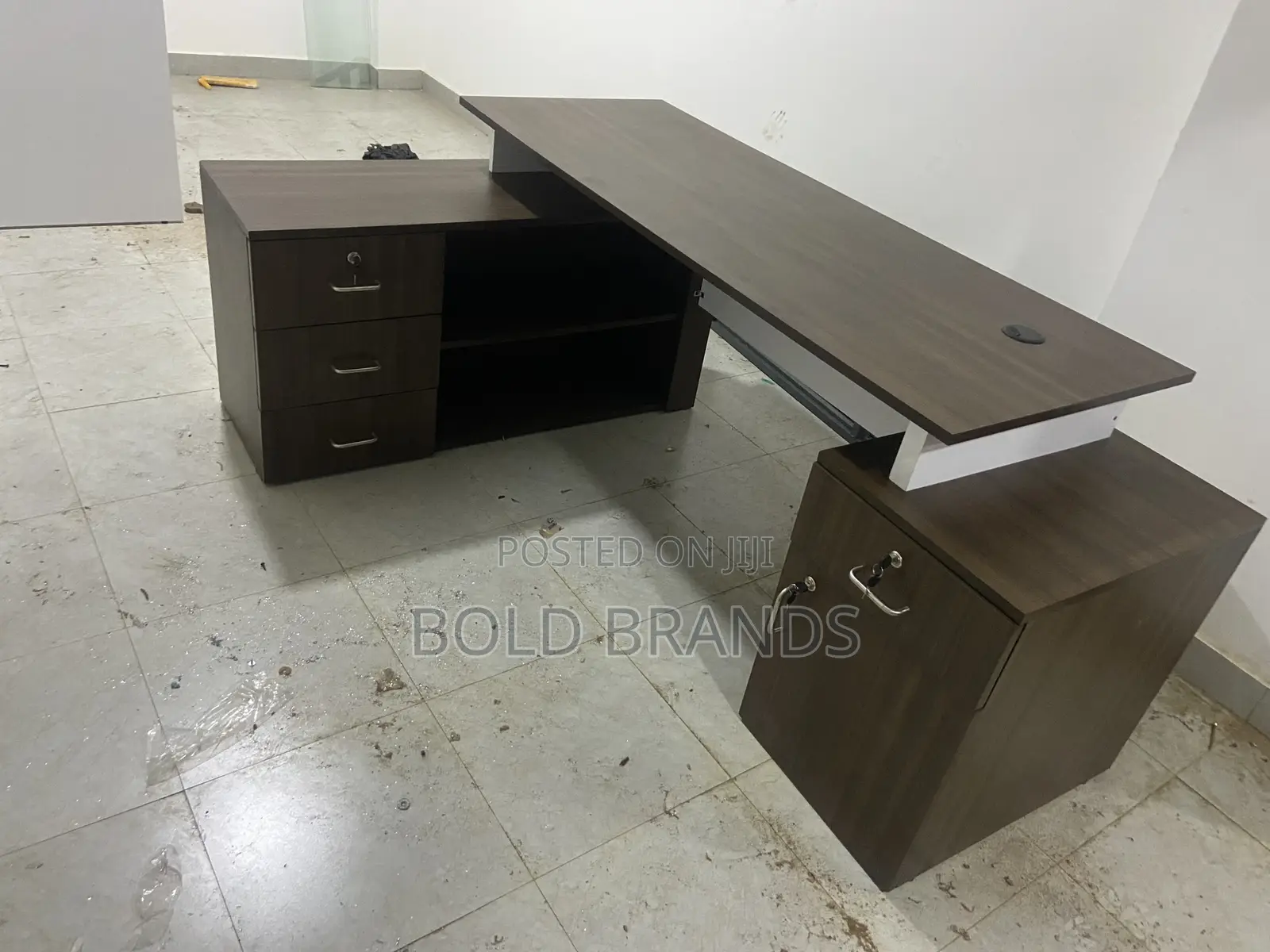 Office Desk
