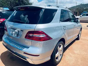 Mercedes-Benz M Class 2012 Silver