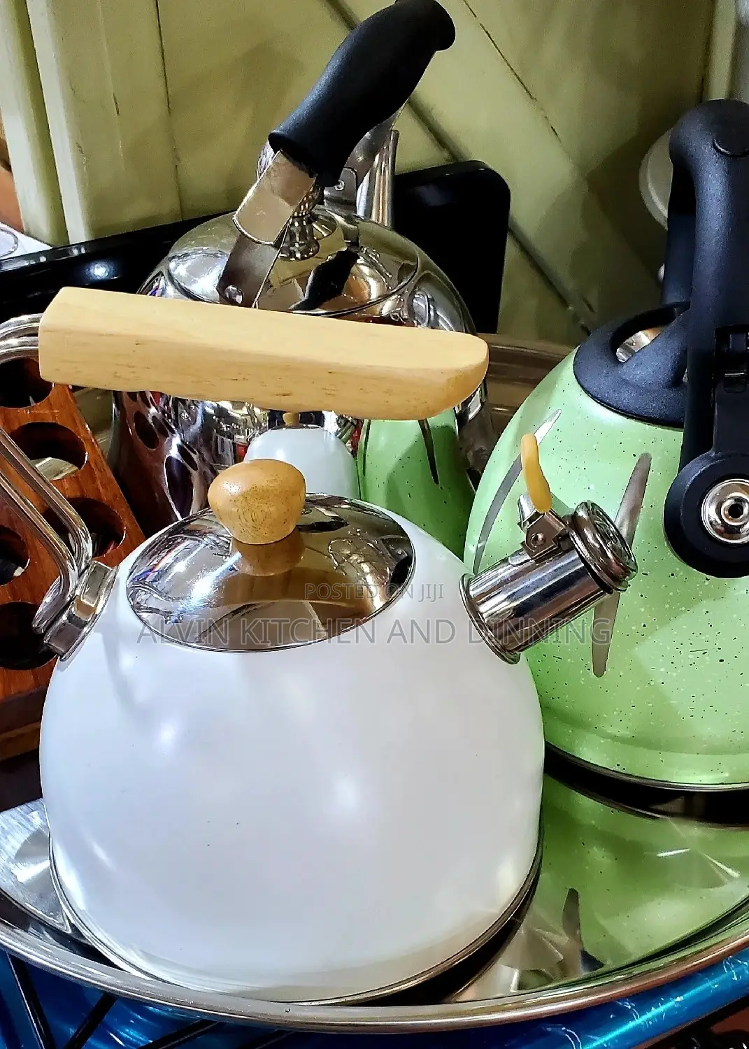 Whistling Teakettle With 3.0 Liter