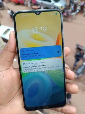 Vivo Y16 64 GB Yellow