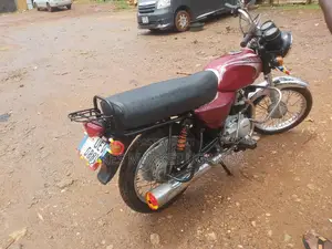 Bajaj Boxer 100 2018 Red