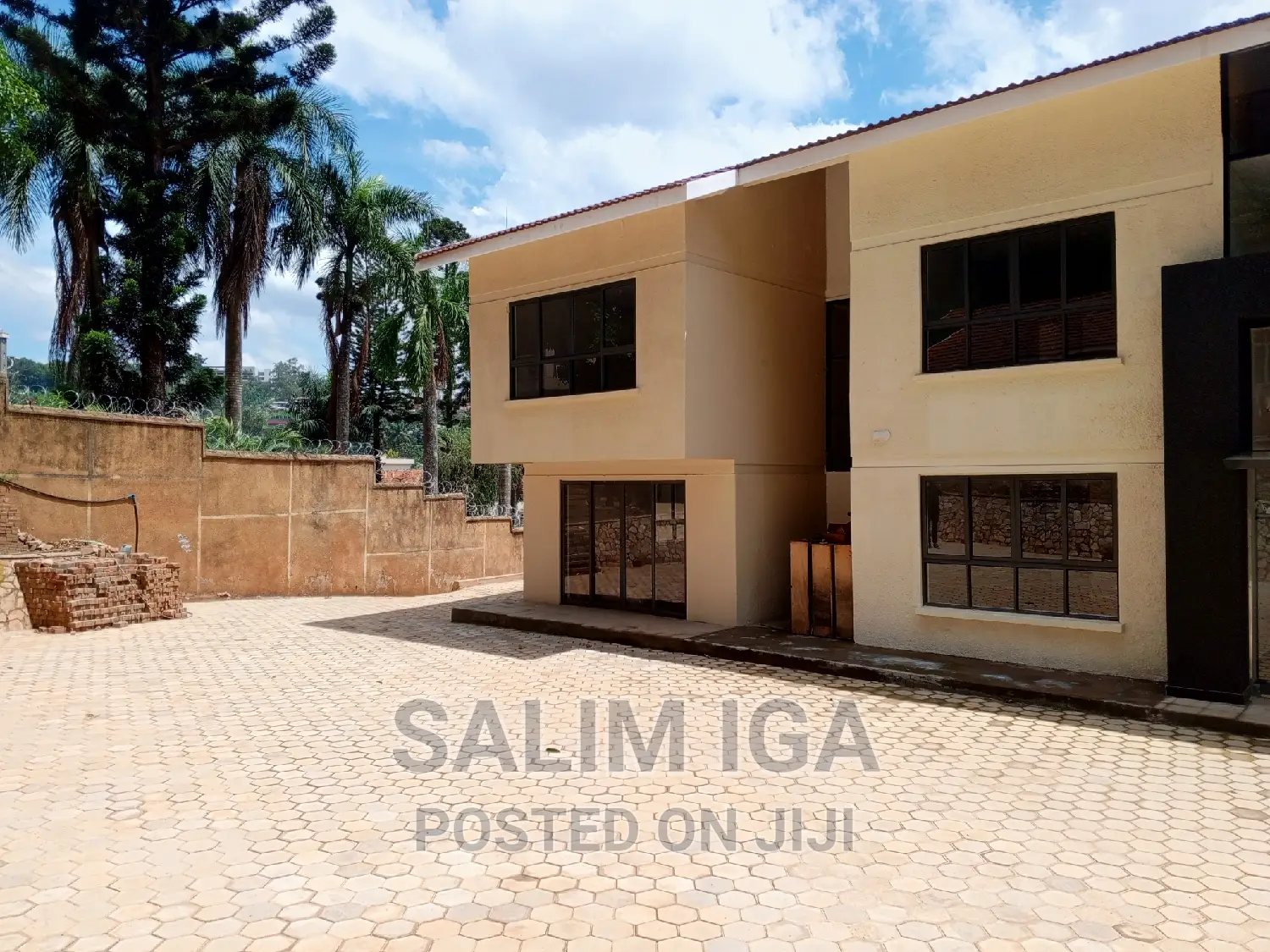 Mini Flat in Kololo Property, Central Division for rent