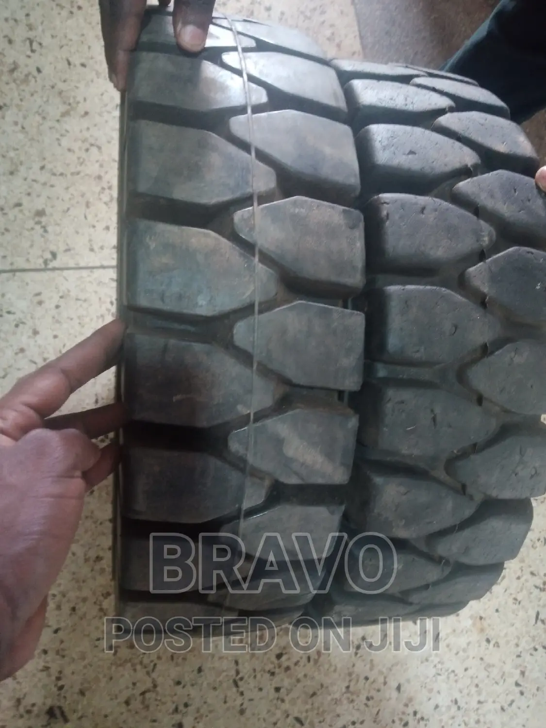 600-9 Forklift Tyres Original