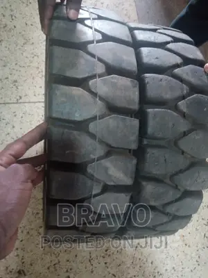 600-9 Forklift Tyres Original