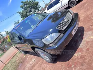 Toyota Harrier 3.0 V6 1999 Black
