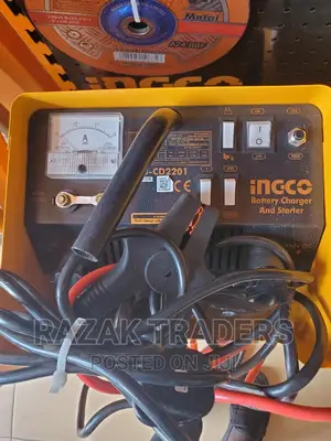 INGCO Industrial Battery Charger Starter