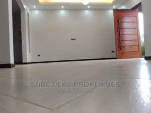 3bdrm Bungalow in Kira-Mulawa Estate for sale