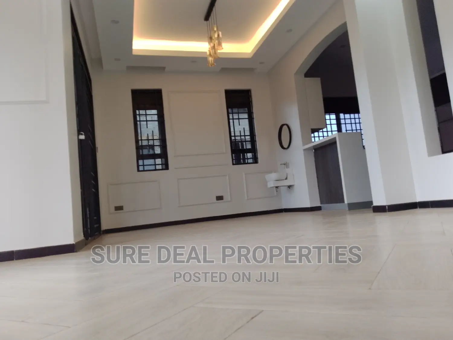 3bdrm Bungalow in Kira-Mulawa Estate for sale