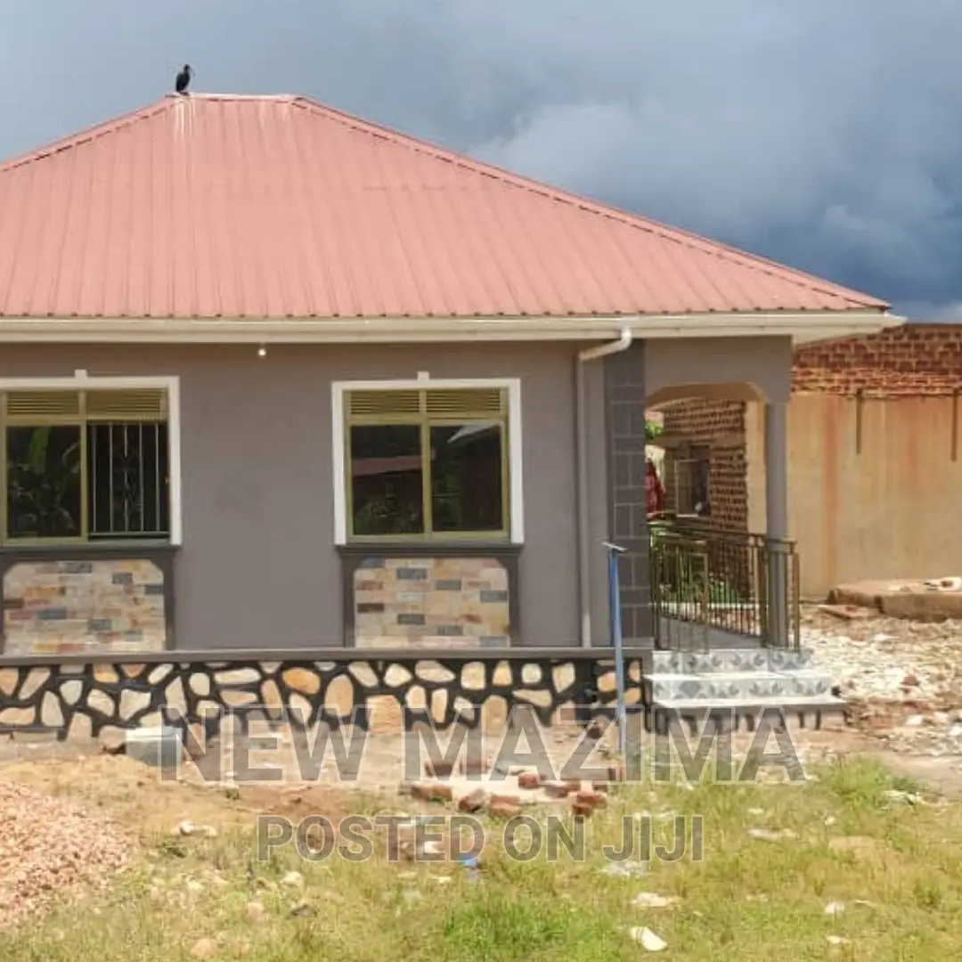 2bdrm Bungalow in Rubaga Bunamwaya, Central Division for sale