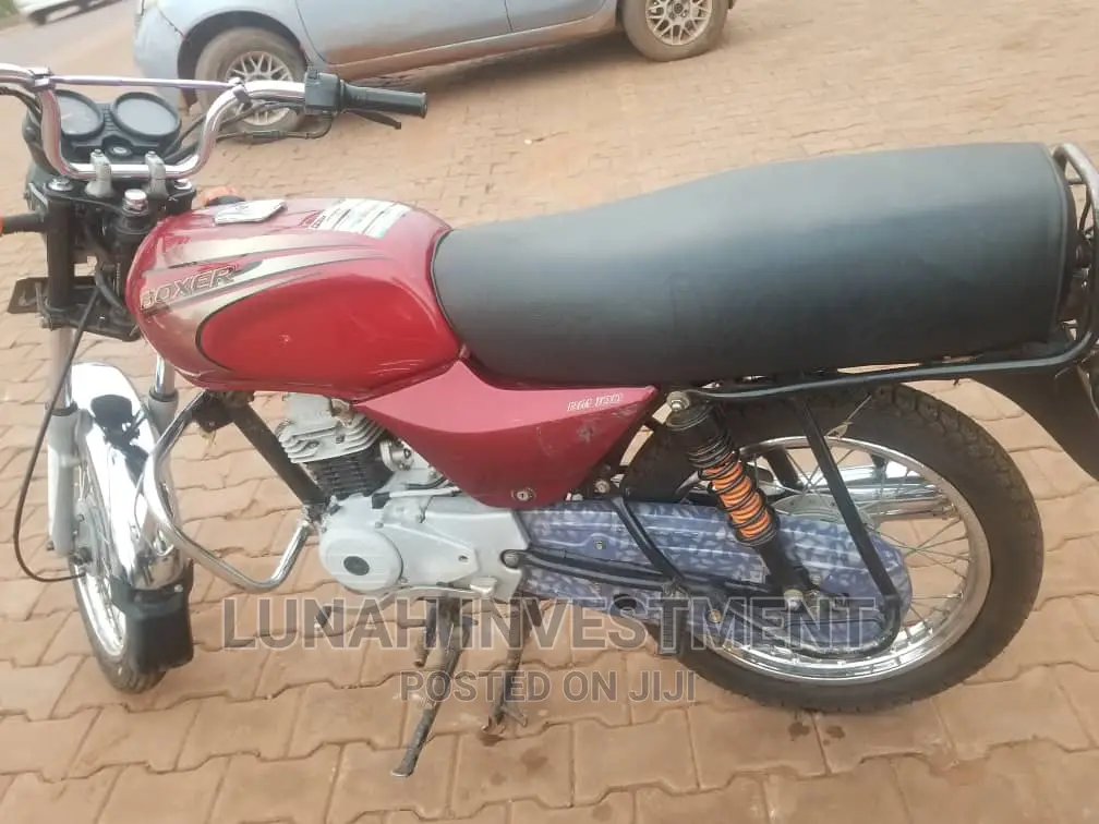 Bajaj Boxer 100 2021 Red