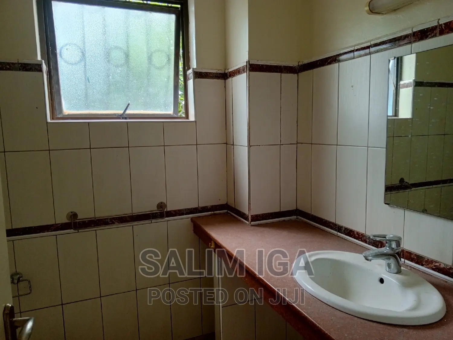 6bdrm Duplex in Kololo Property, Central Division for rent