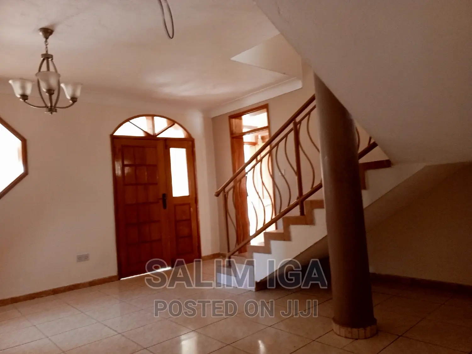 5bdrm Duplex in Kololo Property, Central Division for rent