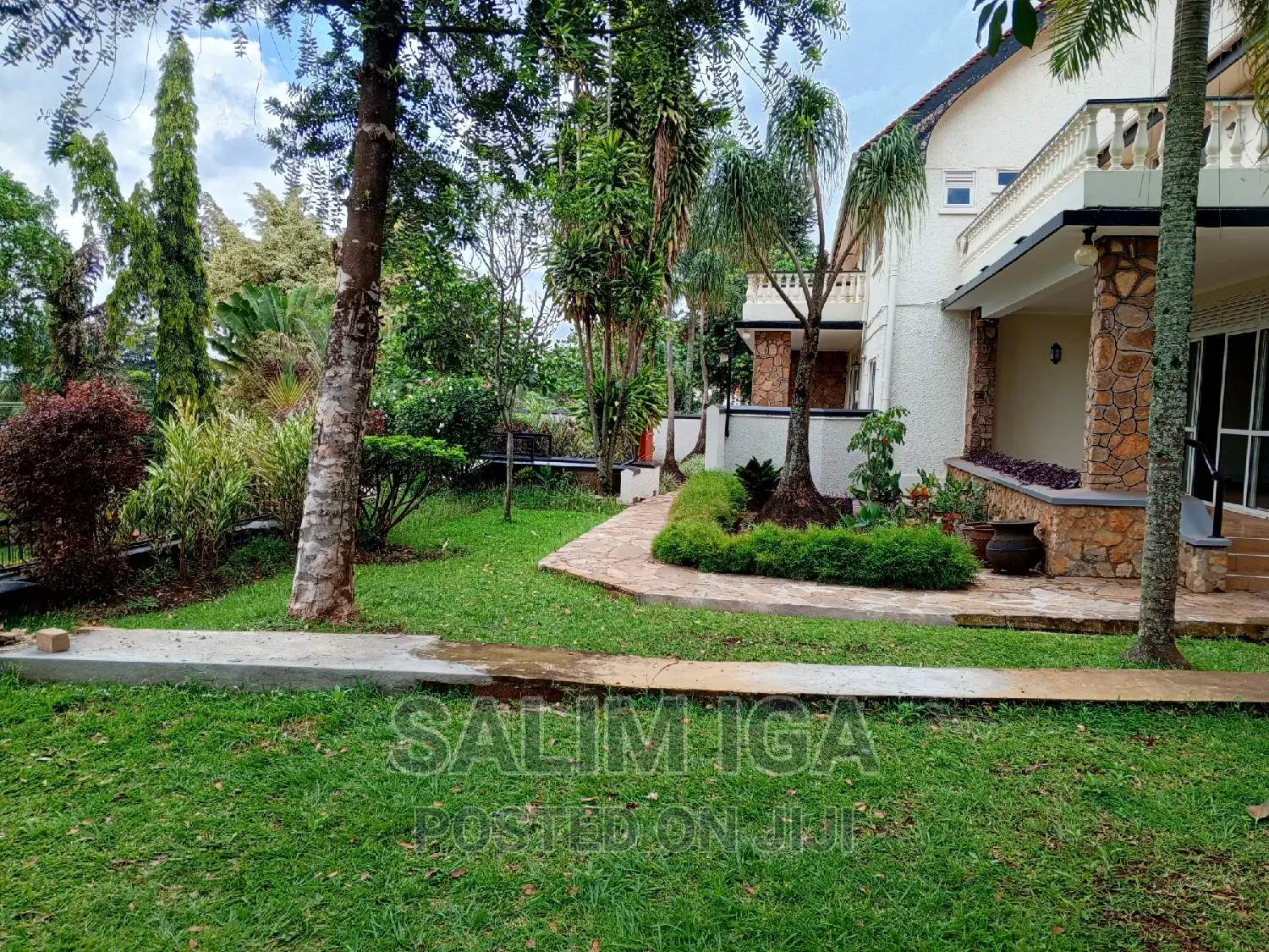 9bdrm Duplex in Kololo Property, Central Division for rent