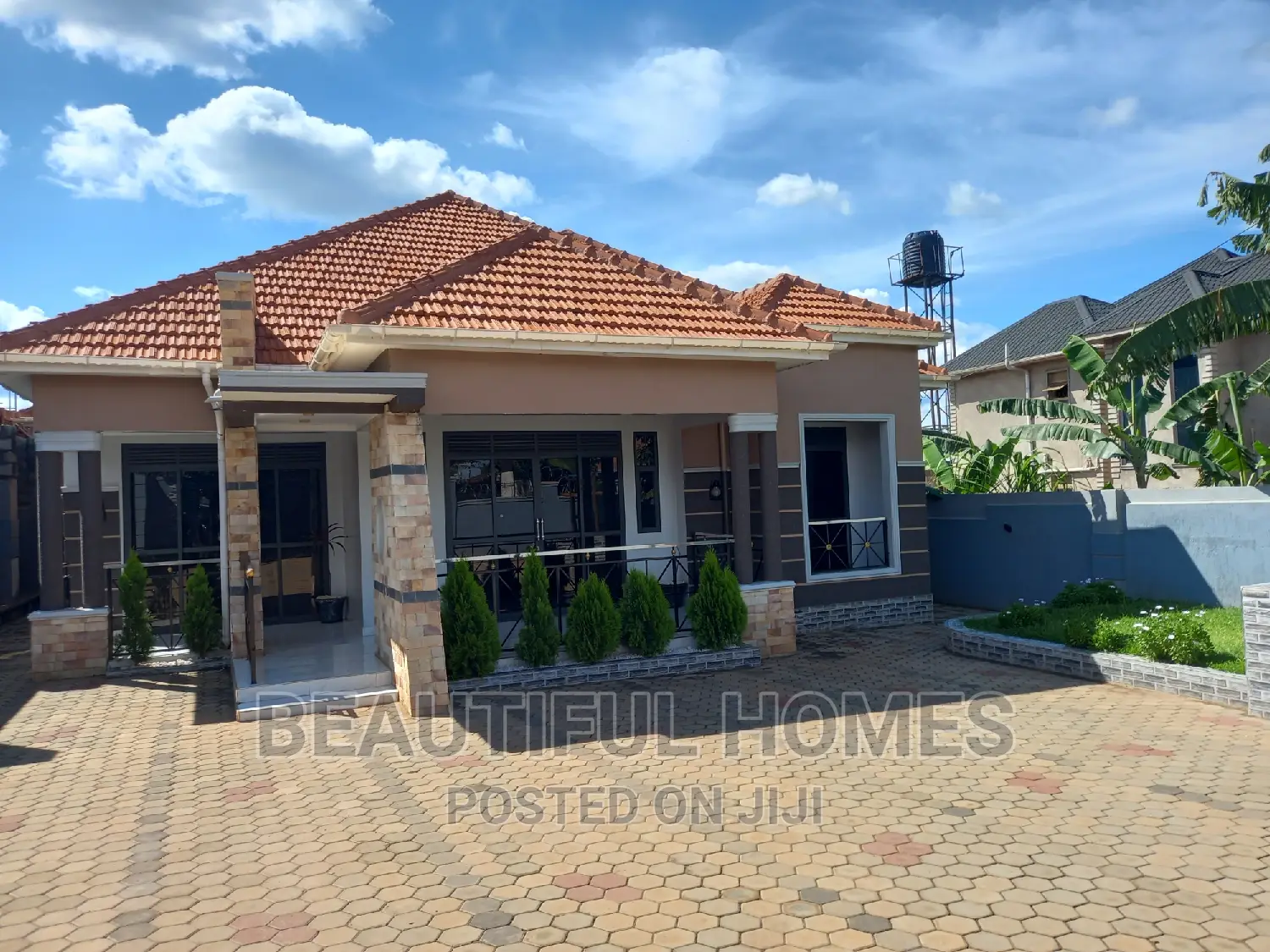 Furnished 4bdrm House in Kira for sale