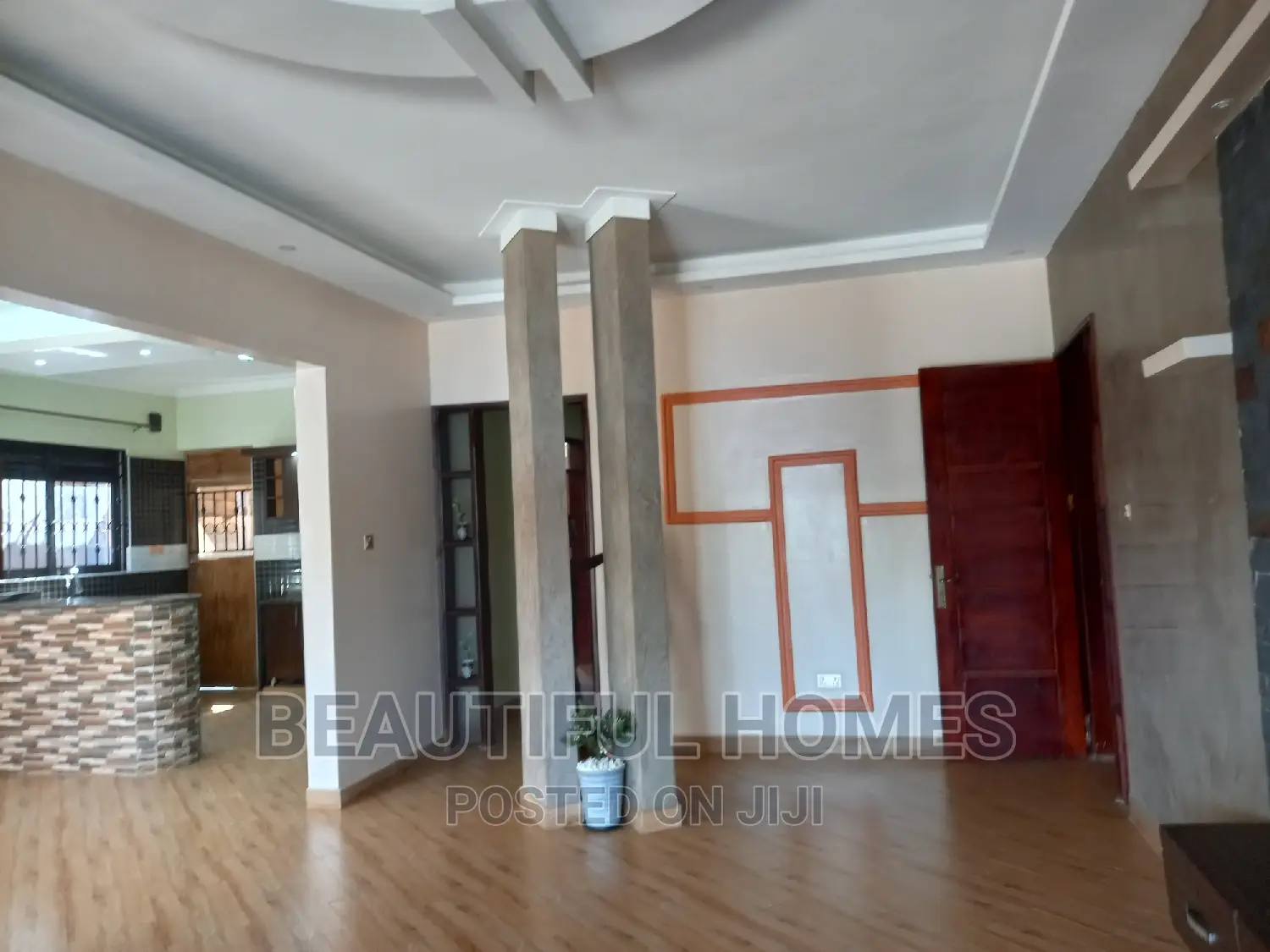 Furnished 4bdrm House in Kira for sale