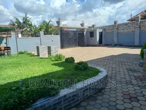 Furnished 4bdrm House in Kira for sale