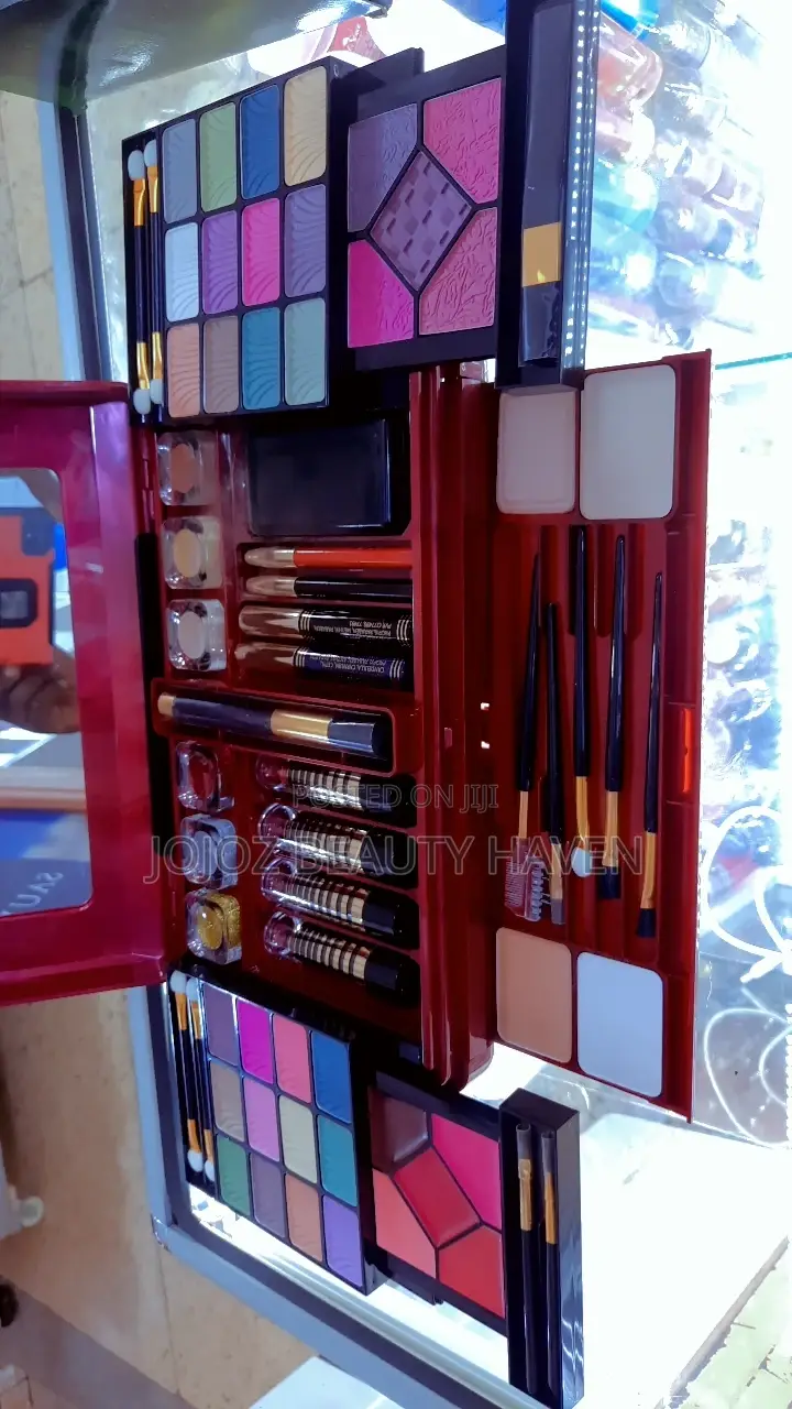 Beauty Fancy Collection Makeup Kit