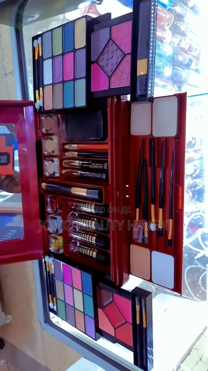 Beauty Fancy Collection Makeup Kit