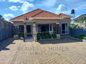Furnished 4bdrm House in Kira for sale