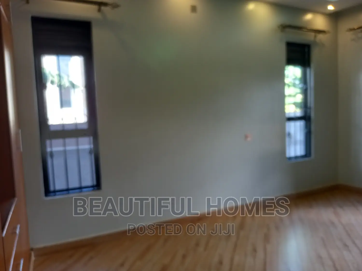 Furnished 4bdrm House in Kira for sale