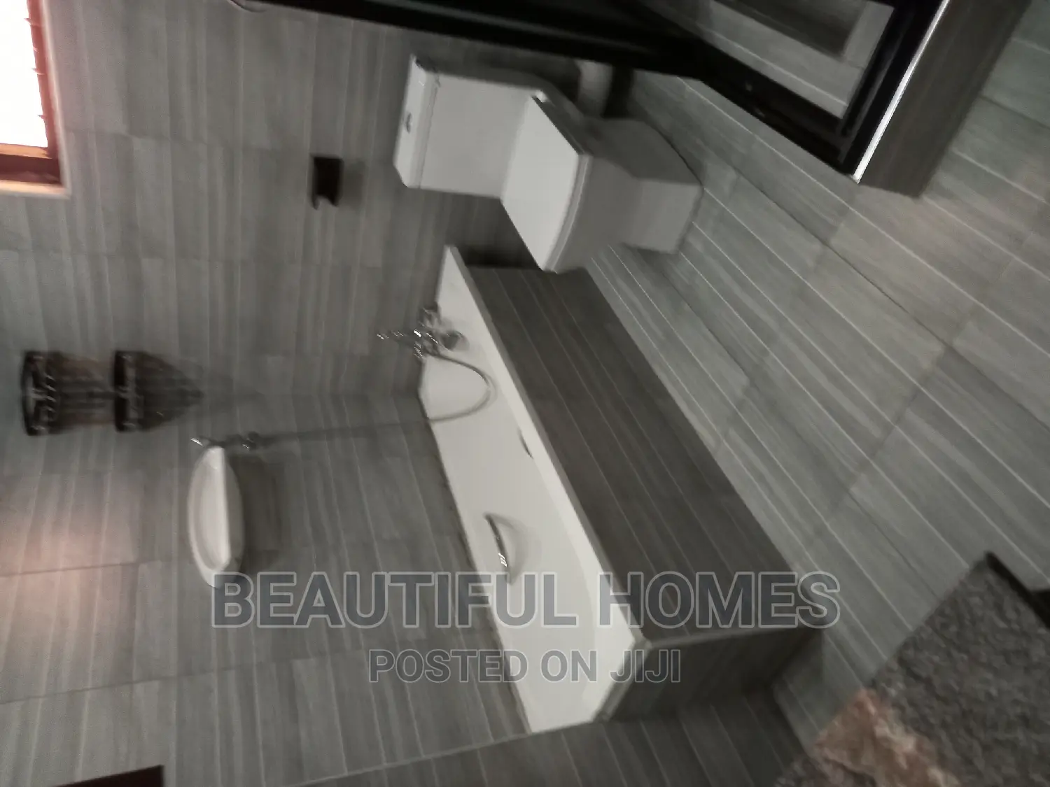 Furnished 4bdrm House in Kira for sale