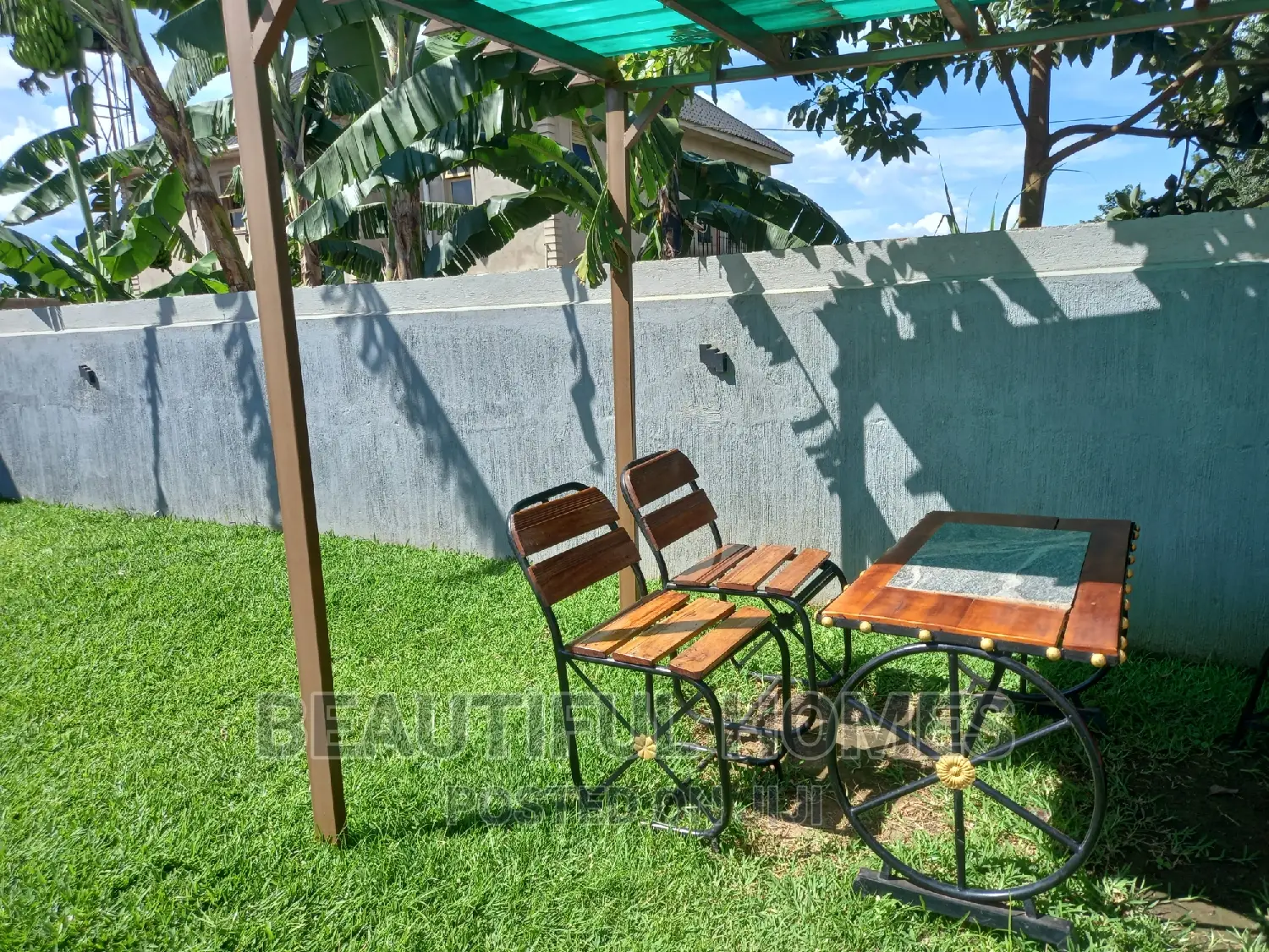 Furnished 4bdrm House in Kira for sale