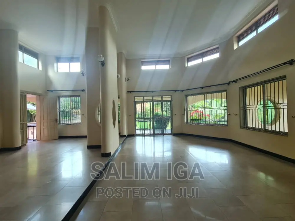 4bdrm Duplex in Kololo Property, Central Division for rent