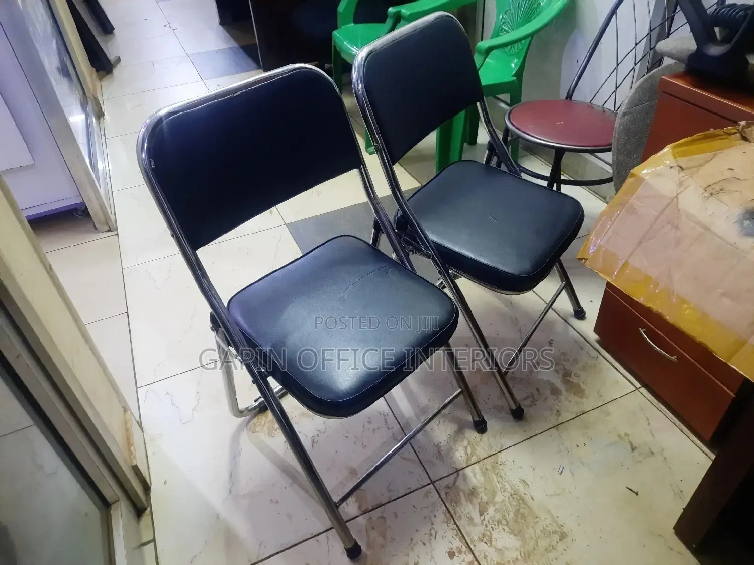 Folding Chairs for Officeand Home Use, 2 Pieces