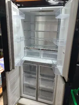 Hisense 561 Litres Side by Side Fridge