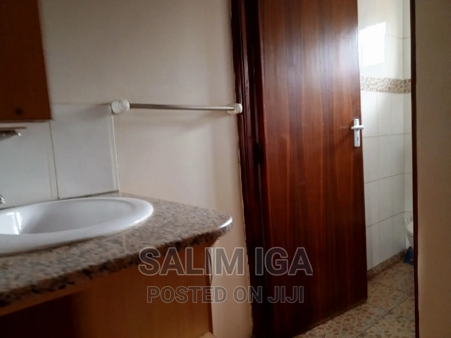 3bdrm Block of Flats in Kololo Property, Central Division for rent