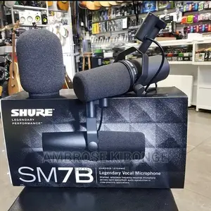 High Sound Quality SHURE SM7B Condenser Studio Microphone.