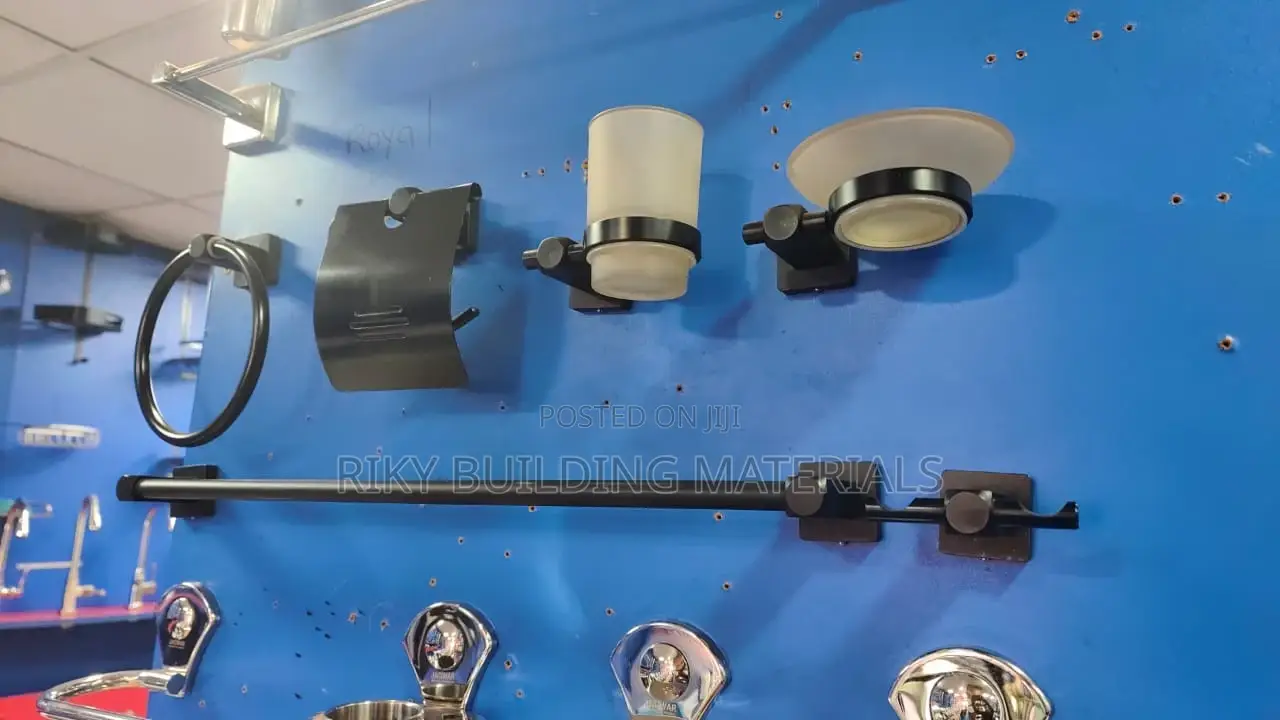 Bathroom Accessories Set Black