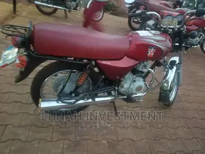 Bajaj Boxer BM100KS 2023 Red