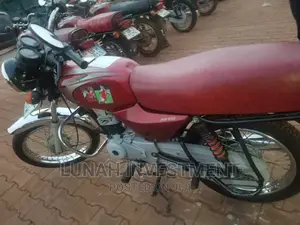 Bajaj Boxer 2021 Red