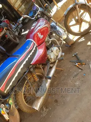 Bajaj CT 110X 2021 Red