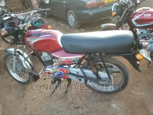 Bajaj Boxer 2021 Red