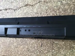 Yamaha Keyboard PSR E433
