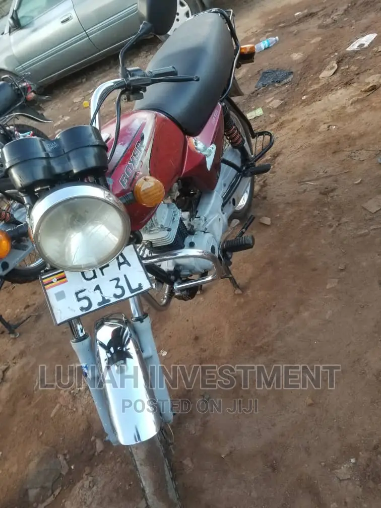 Bajaj Boxer 2021 Red