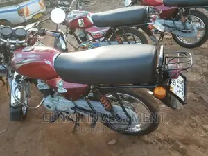 Bajaj Boxer 2021 Red