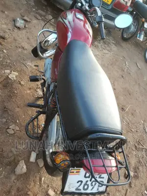 Bajaj Boxer 2021 Red