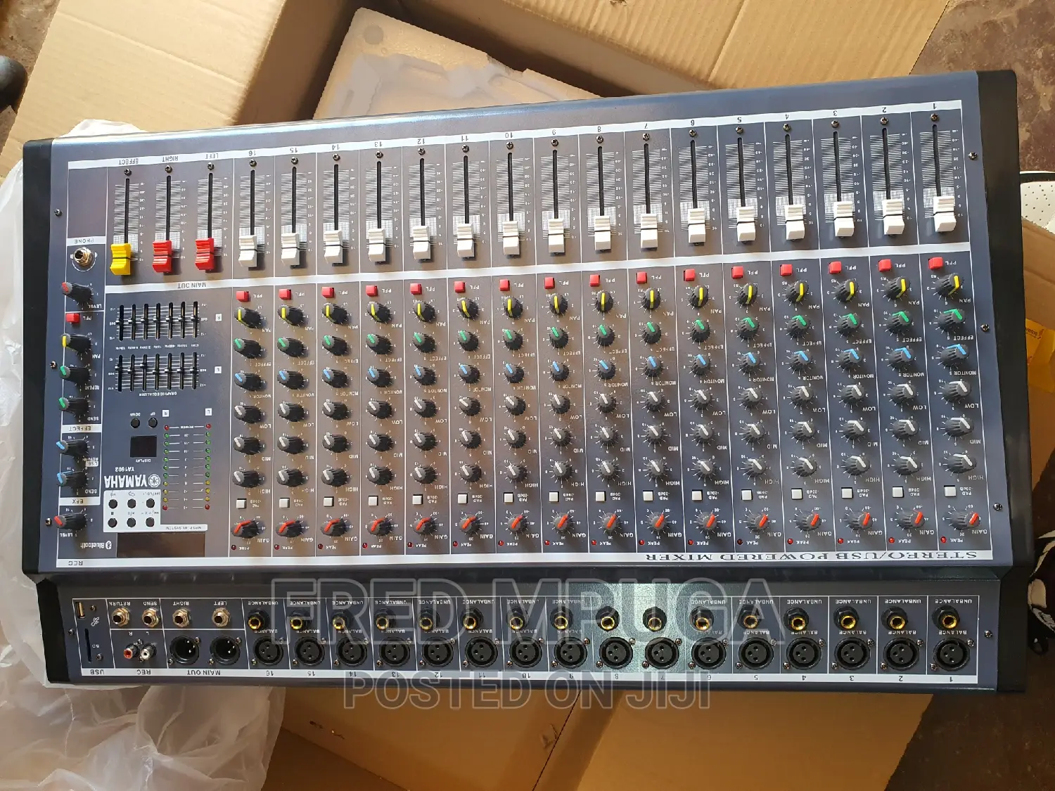 Yamaha Amplified Mixer 16 Channels