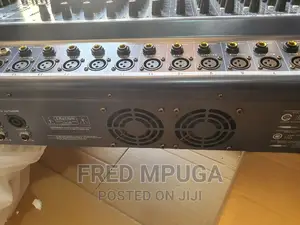 Yamaha Amplified Mixer 16 Channels