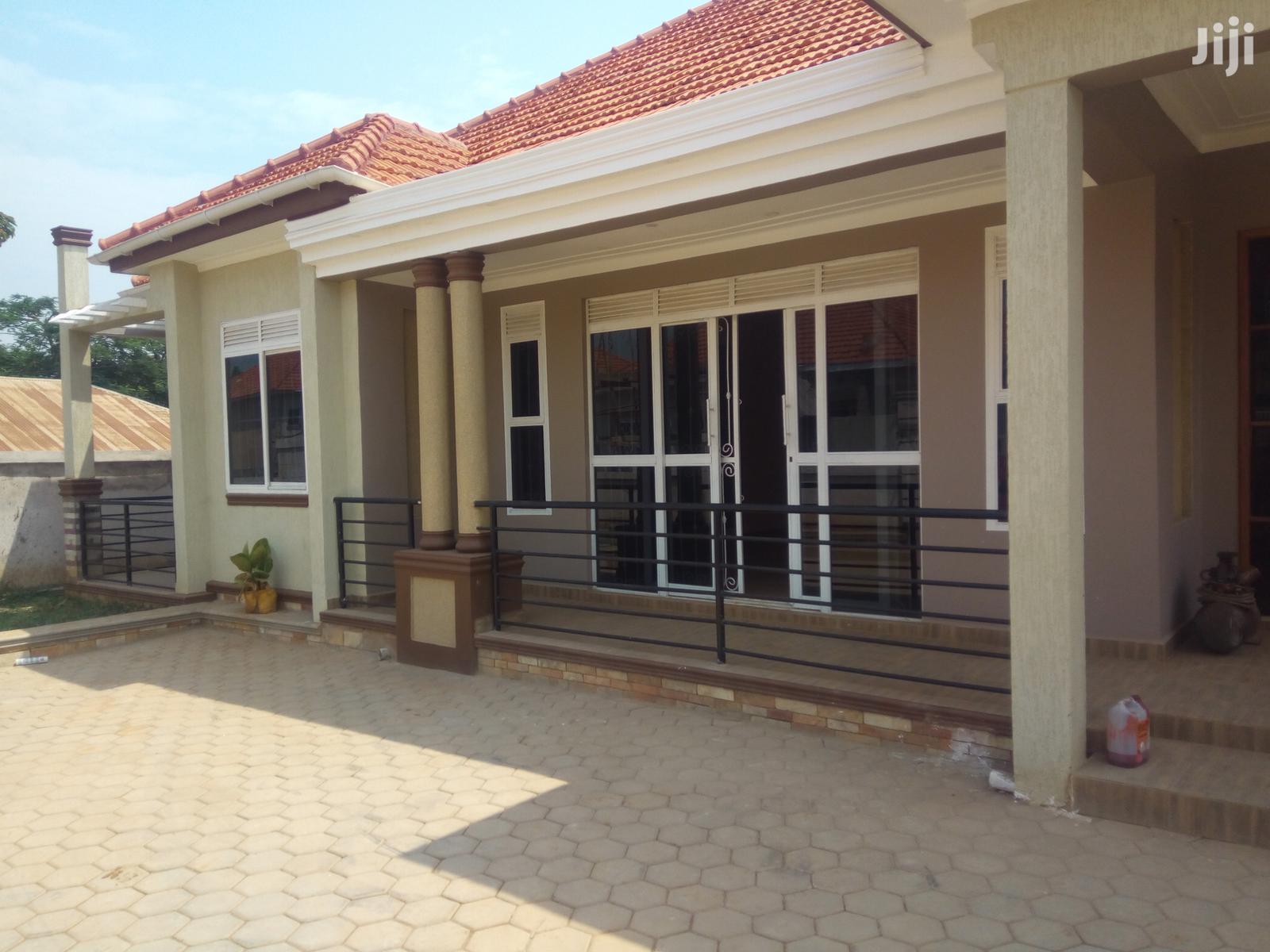Fancy Kira Bungaloo On Sell