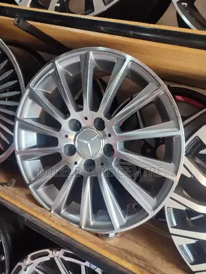 Mercedes Benz Spot Rims