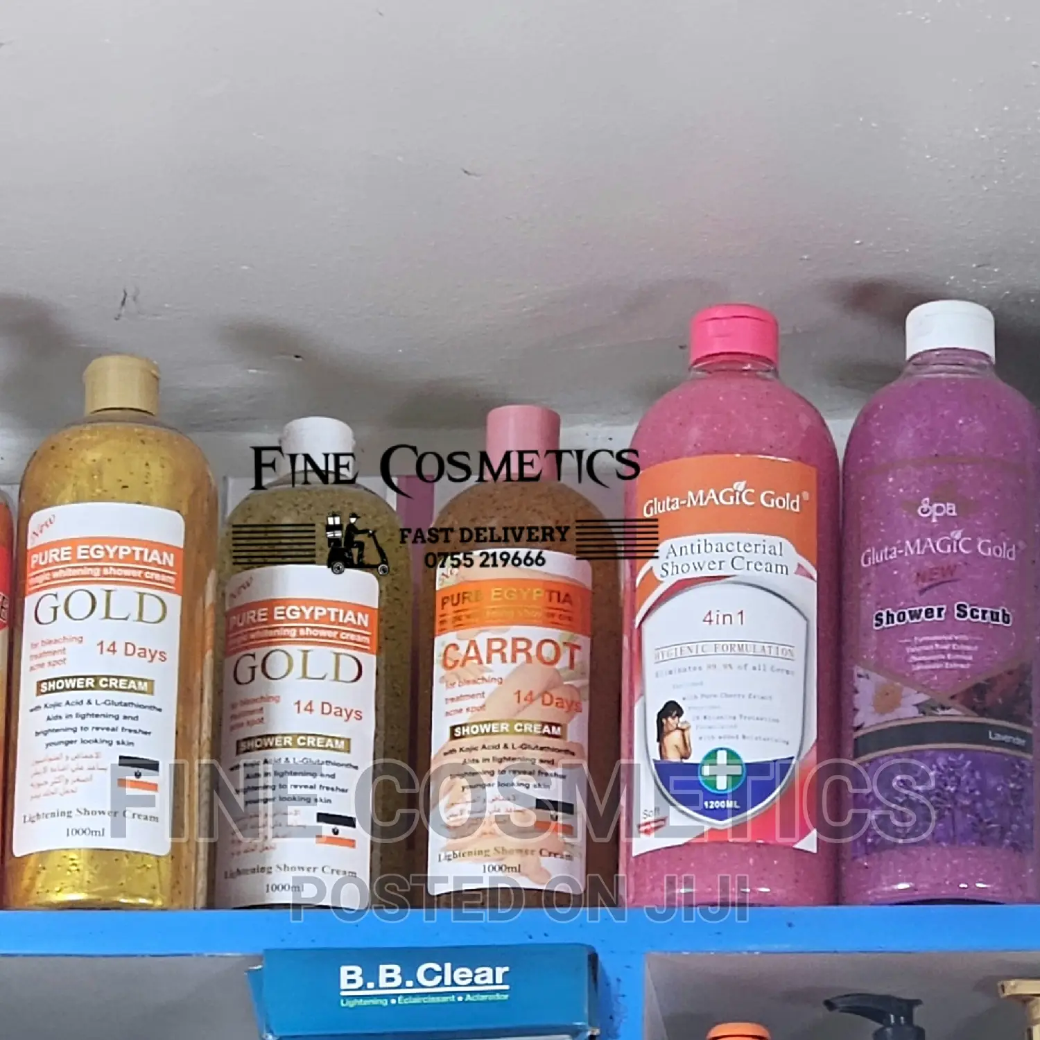 Pure Egyptian Gluta Magic Whitening Gold Shower Gel Cream.